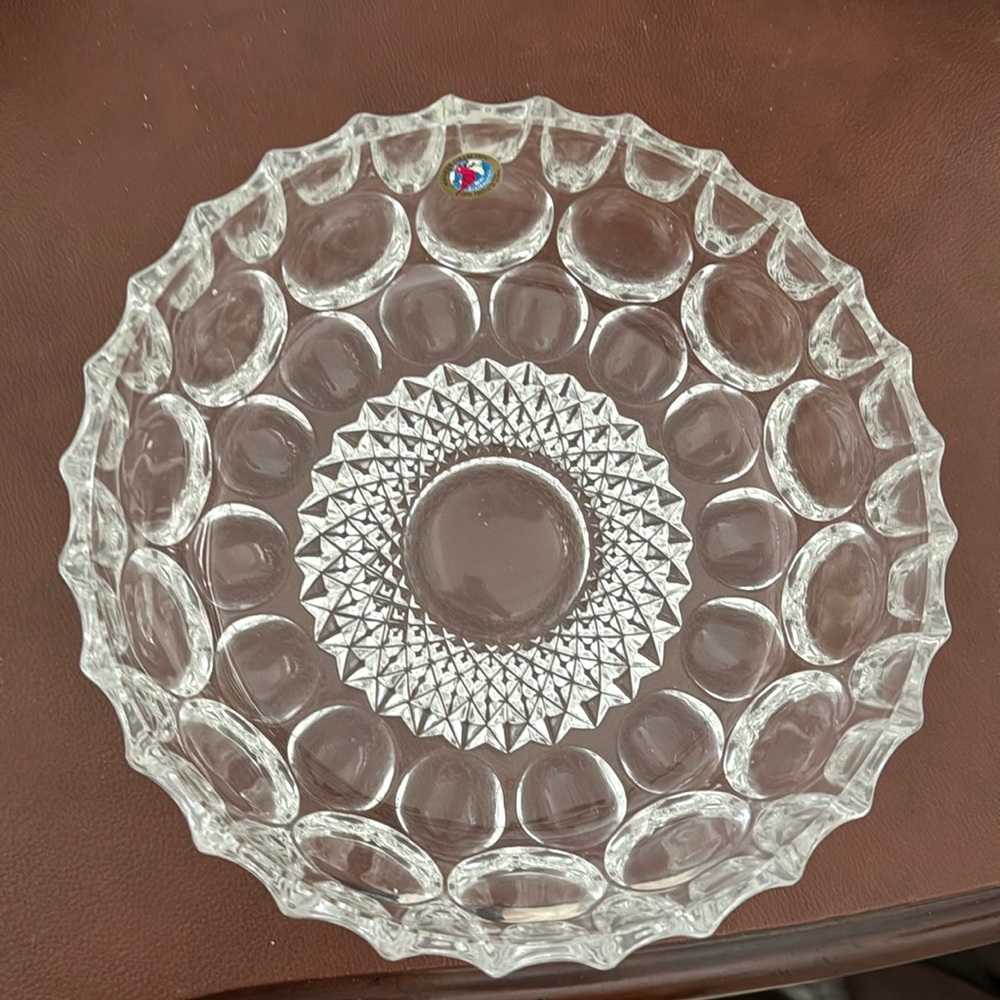 Hofbaurer collection crystal bowl 8 1/2 “ round